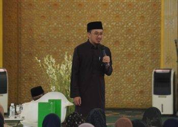 Kepada GenZI Masjid Al-Akbar Surabaya, Ustadz Syam: Ikhlas Karena Cinta Itu Dimulai dari Menjaga Hati