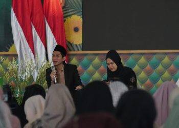 MSG di Masjid Al-Akbar, Ning Imaz: Teladan itu bukan karena viral